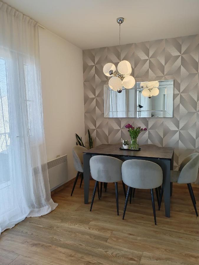 Apartmani Leo-Marin Makarska Exterior photo